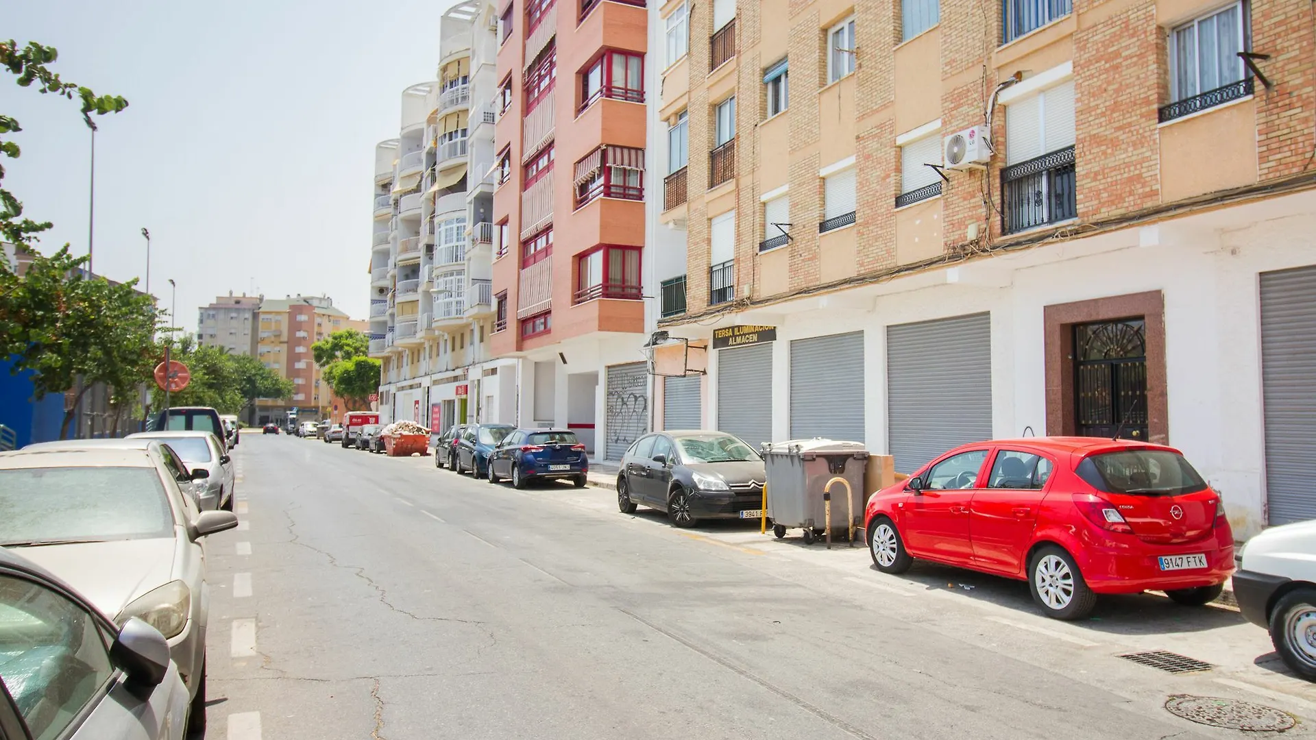 Modish 3 Bedroom Apartment In Malaga By La Recepcion